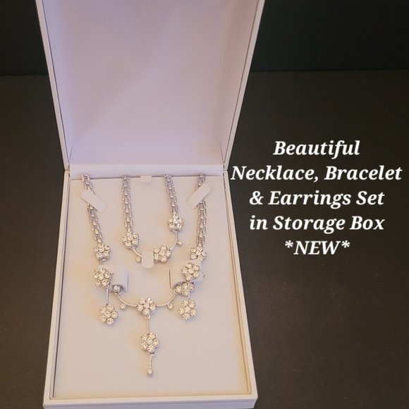 Necklace, Bracelet & Earrings Set (comes in storage box) *NEW* - Picture 4 of 6